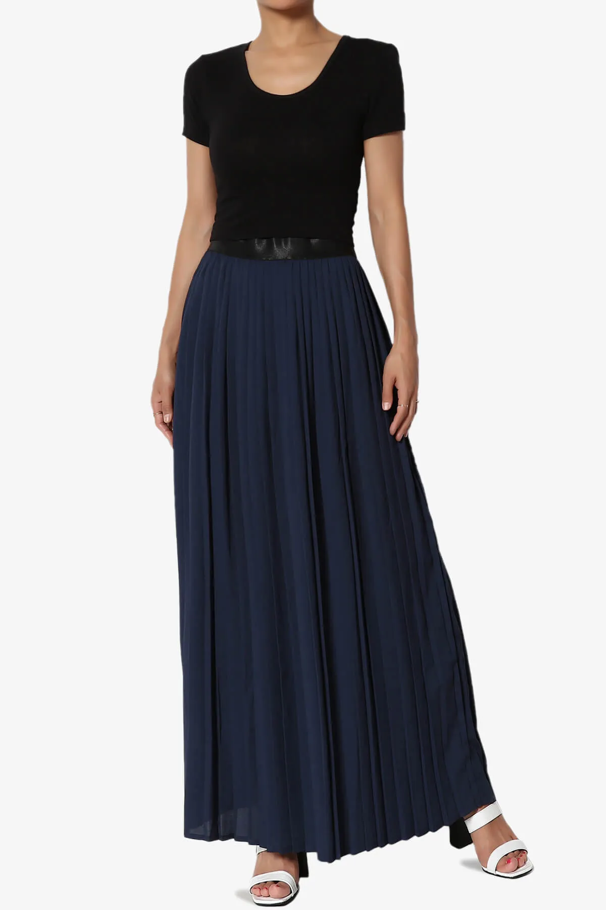 Barria Flowy Maxi Pleated Skirt PLUS