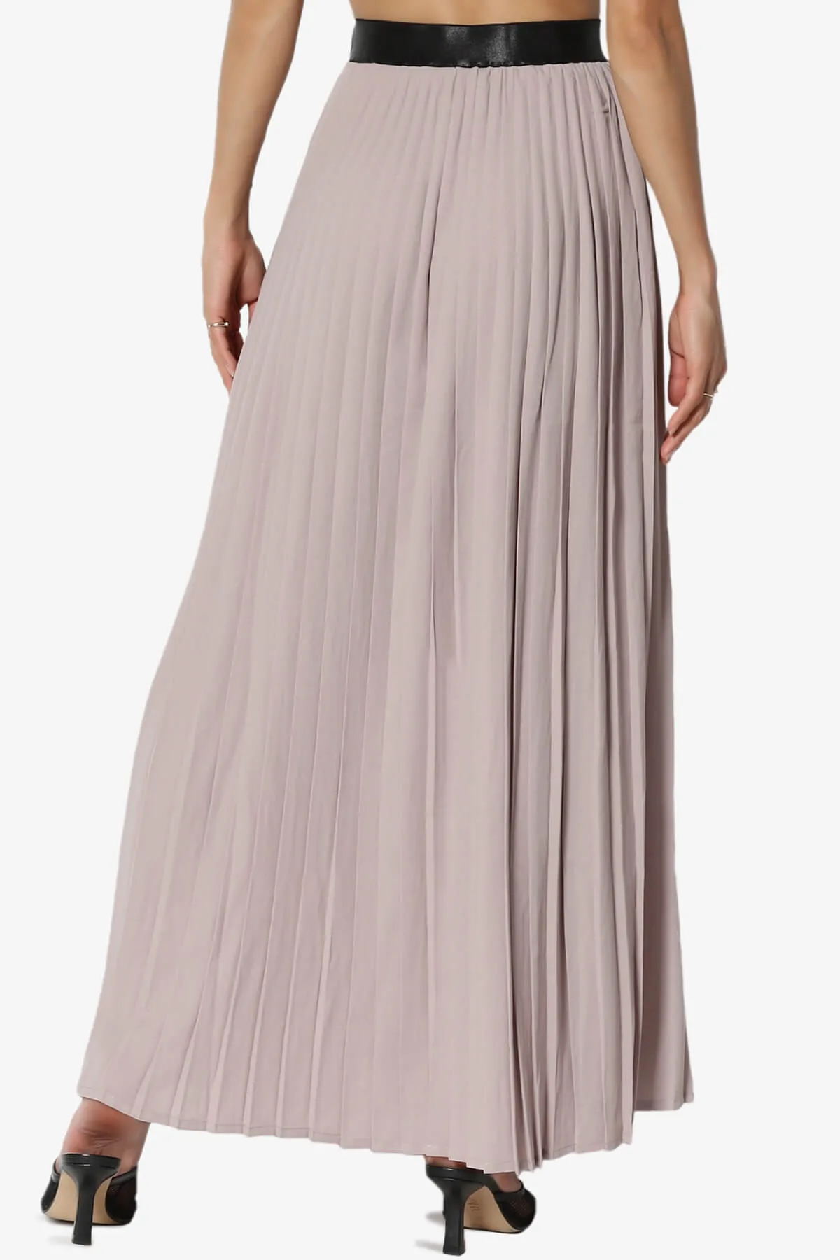 Barria Flowy Maxi Pleated Skirt PLUS