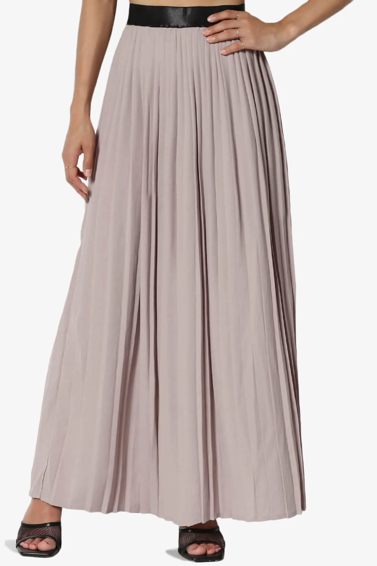 Barria Flowy Maxi Pleated Skirt PLUS