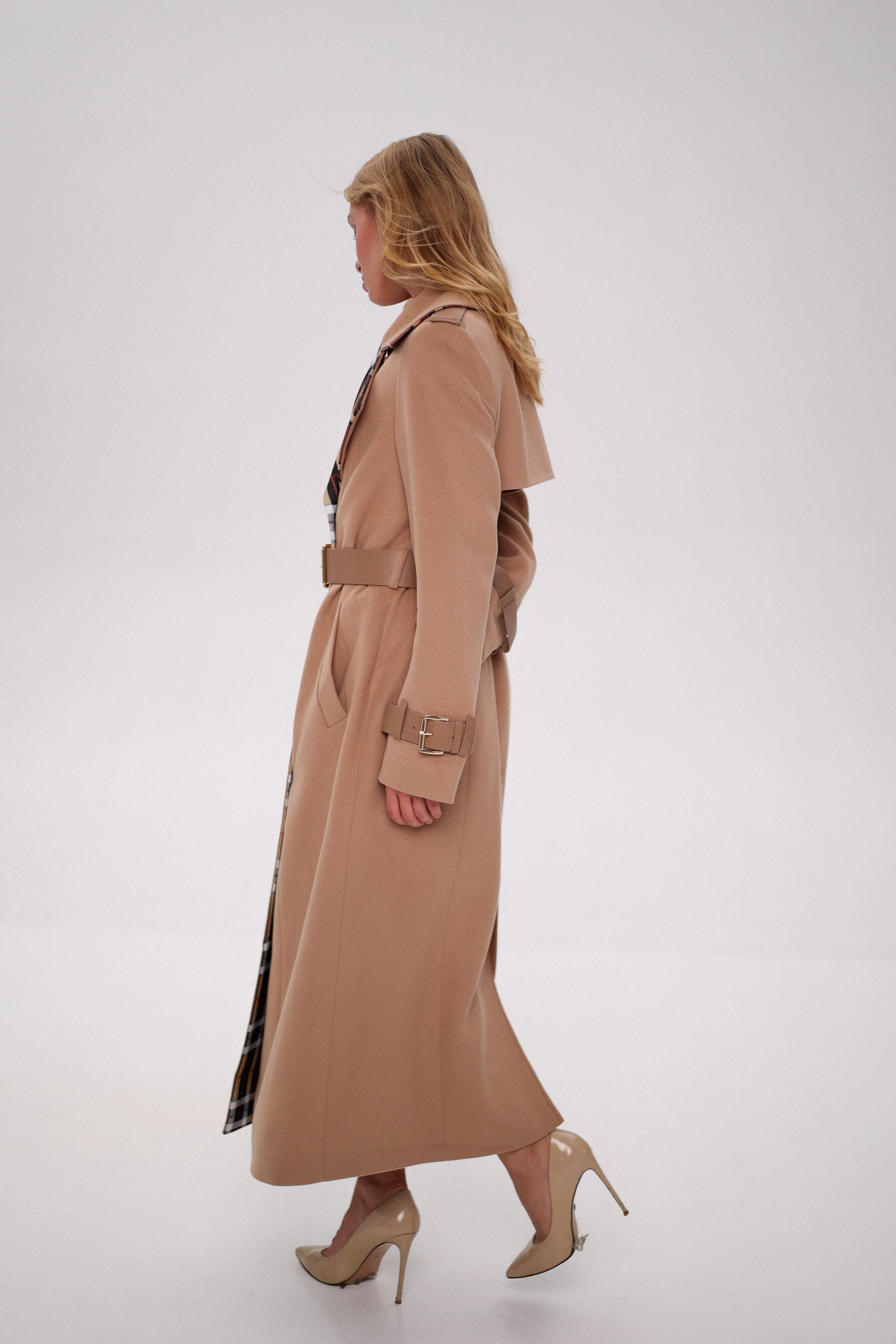 Cashmere Wool Blend Trench Coat in Camel