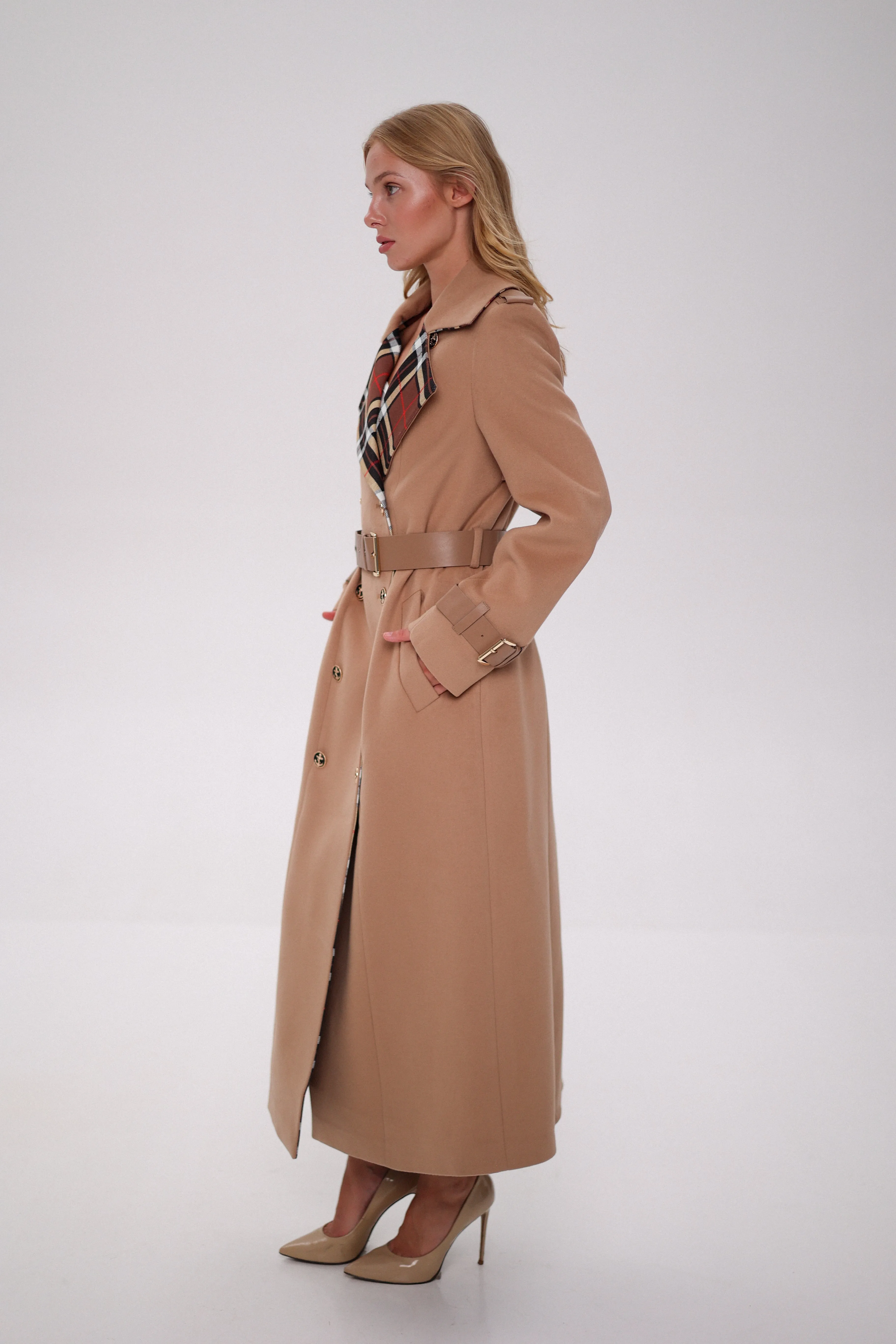 Cashmere Wool Blend Trench Coat in Camel