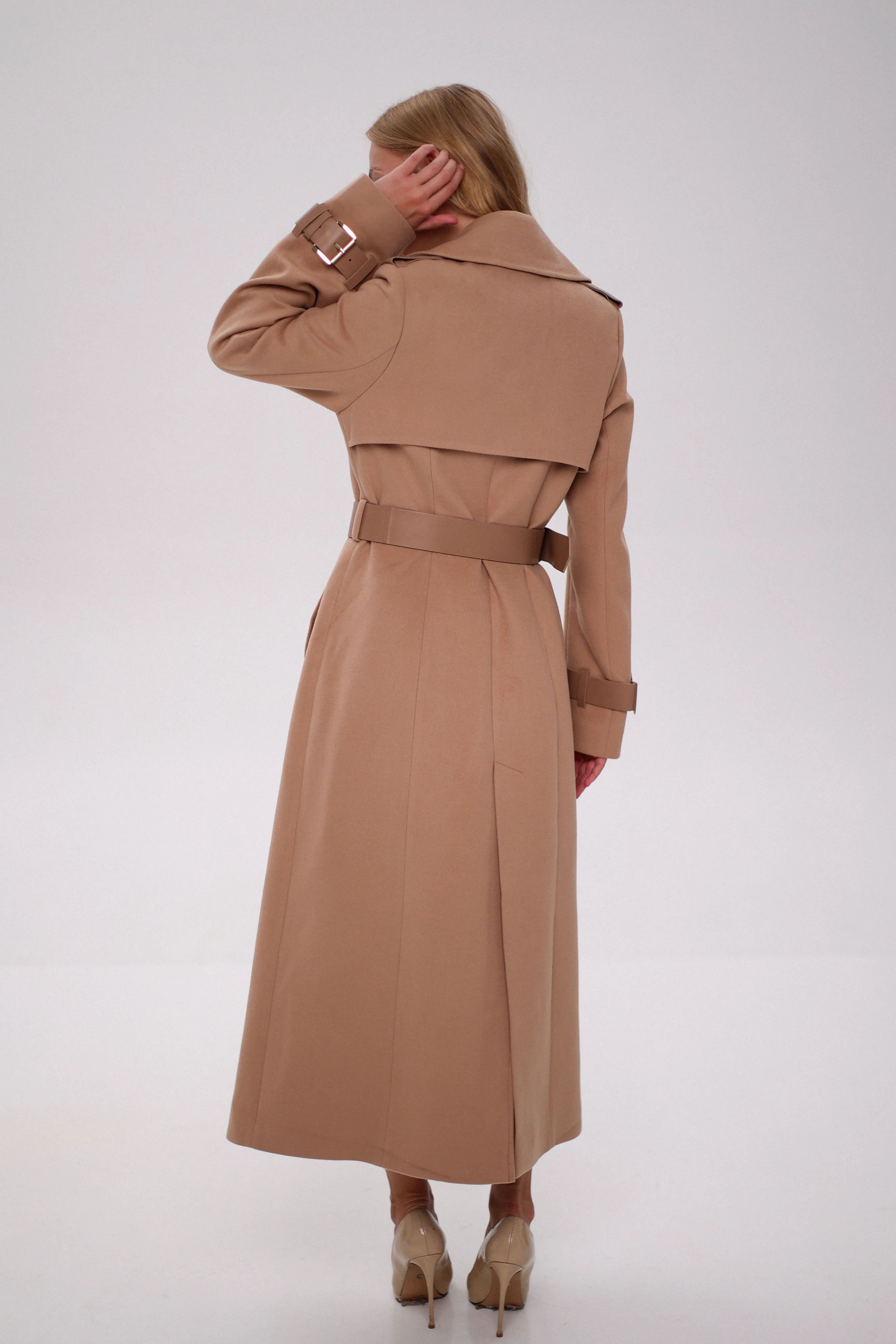 Cashmere Wool Blend Trench Coat in Camel