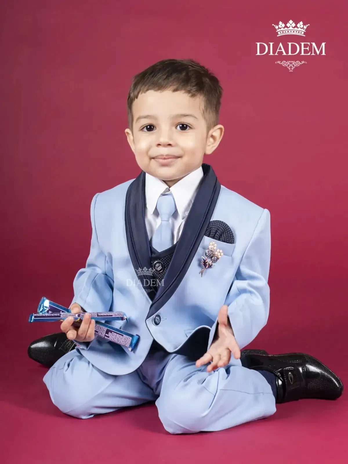 Cloudy Blue Coat Suit with Tie and Brooch