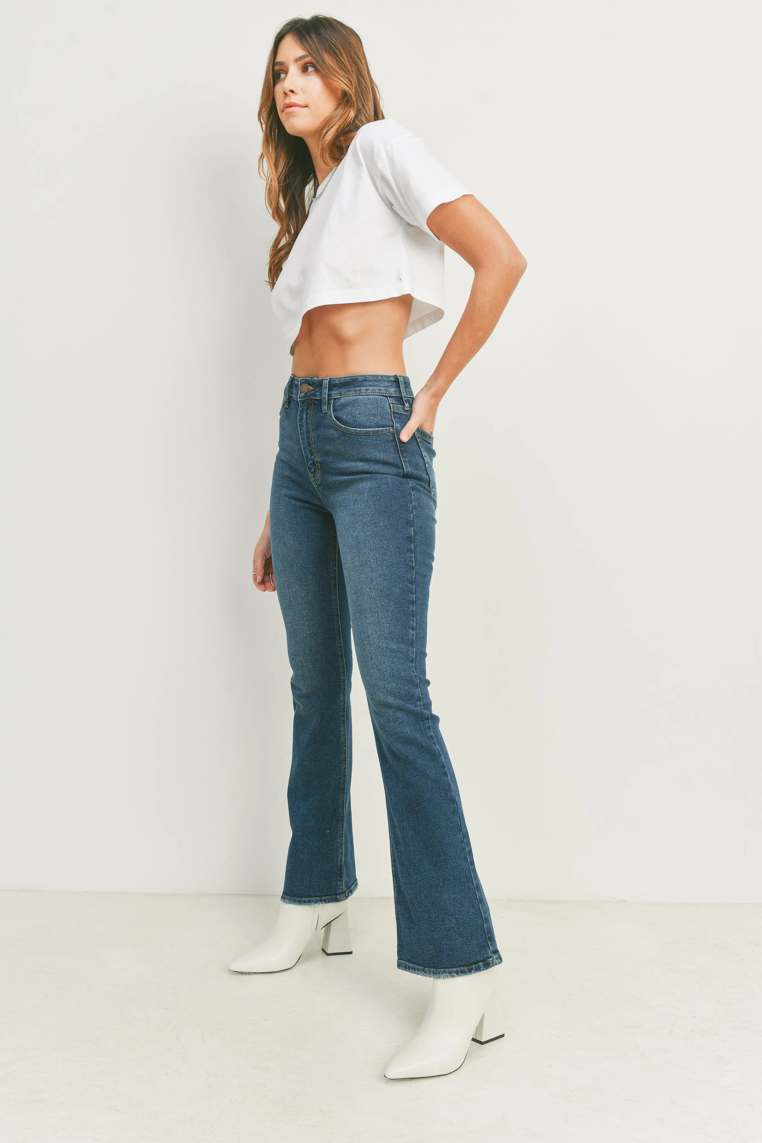 Ellen High Rise 90s Slim Flare Jean